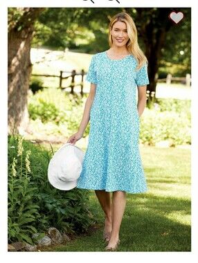 Vermont Country Store All Cotton dress. Size Large.
